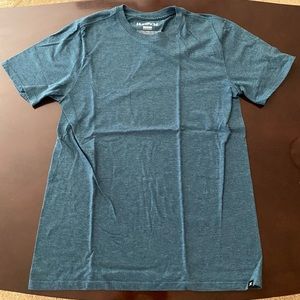 🔥 Hurley Mens shirt size small